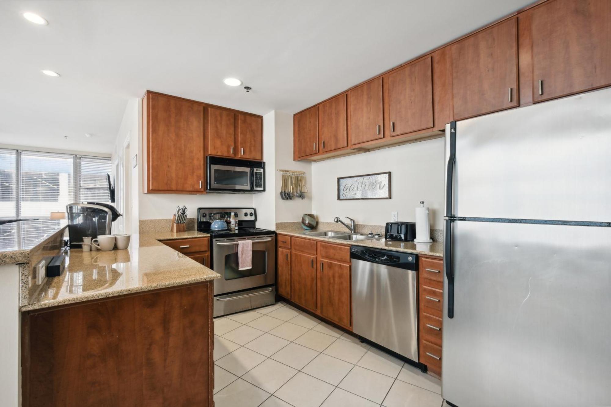 Amazing Condos Beautiful View 2 Blocks To French Quarter, Small Rooftop Pool, Gym, Seanger Theater, Super Dome, And Bourbon St New Orleans Rom bilde
