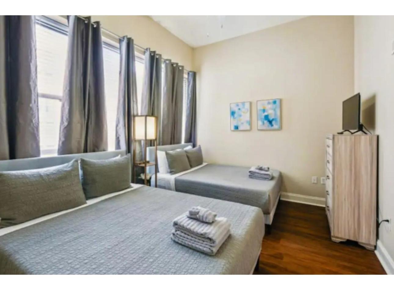 Amazing Condos Beautiful View 2 Blocks To French Quarter, Small Rooftop Pool, Gym, Seanger Theater, Super Dome, And Bourbon St New Orleans Rom bilde